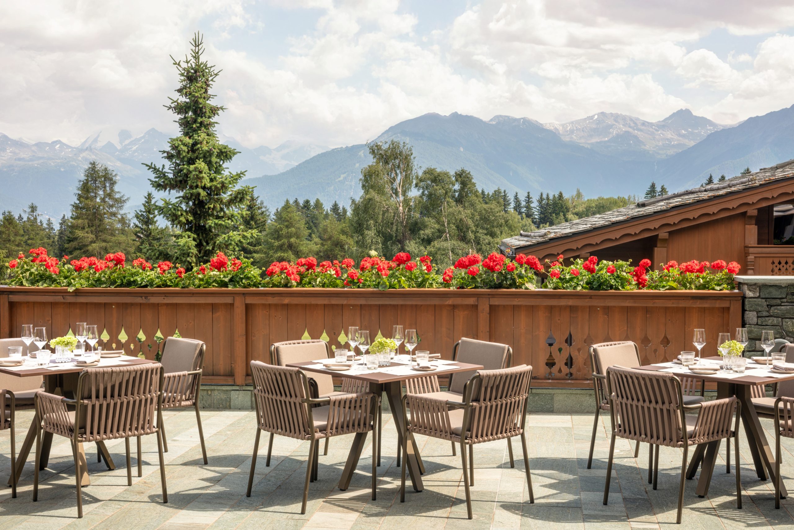 Guarda Golf Hotel & Residences